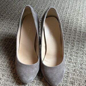 Pelle Moda Elegant Gray Heels